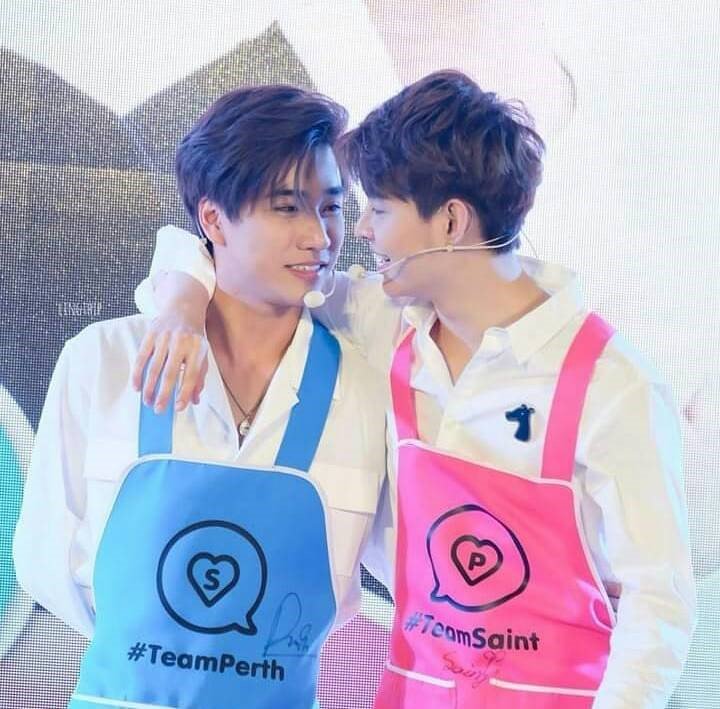 Nabi4100's tweet photo. @TutorHeart1 @WeLoveYThai เพิร์ธเซ้นต์ค่ะ
ทุกคนต้องบอกเหม็นความรัก คู่จิ้นแห่งปี 61-62 ได้รับรางวัลเยอะมาก รางวัลฉากจูบแห่งปี รางวัลคู่จิ้นแห่งปี Line TV เทรนด์ทวิตเตอร์ขึ้นเทรน์อันดับ 1 ของไทยตลอด อันดับโลก 1ใน 10 โด่งดังทั้งในไทยและต่างประเทศ ความฟิน จิ้นแบบจุกๆ เรียลสุดๆ
#TRIGON #PerthSaintSation https://t.co/3ifGNTqNjz