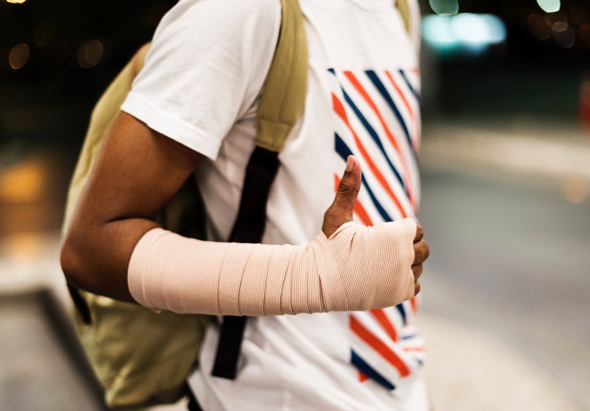 dmp_Solicitors's tweet photo. Looking for advice about your workplace disputes? Need help with a personal injury claim? Our experienced team is here to help: https://t.co/sgaBMBo5aR https://t.co/ci1RphzTDz