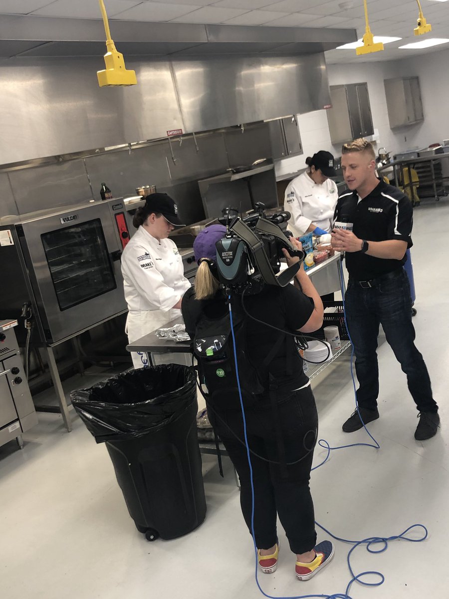 Traci Hunt tweet media