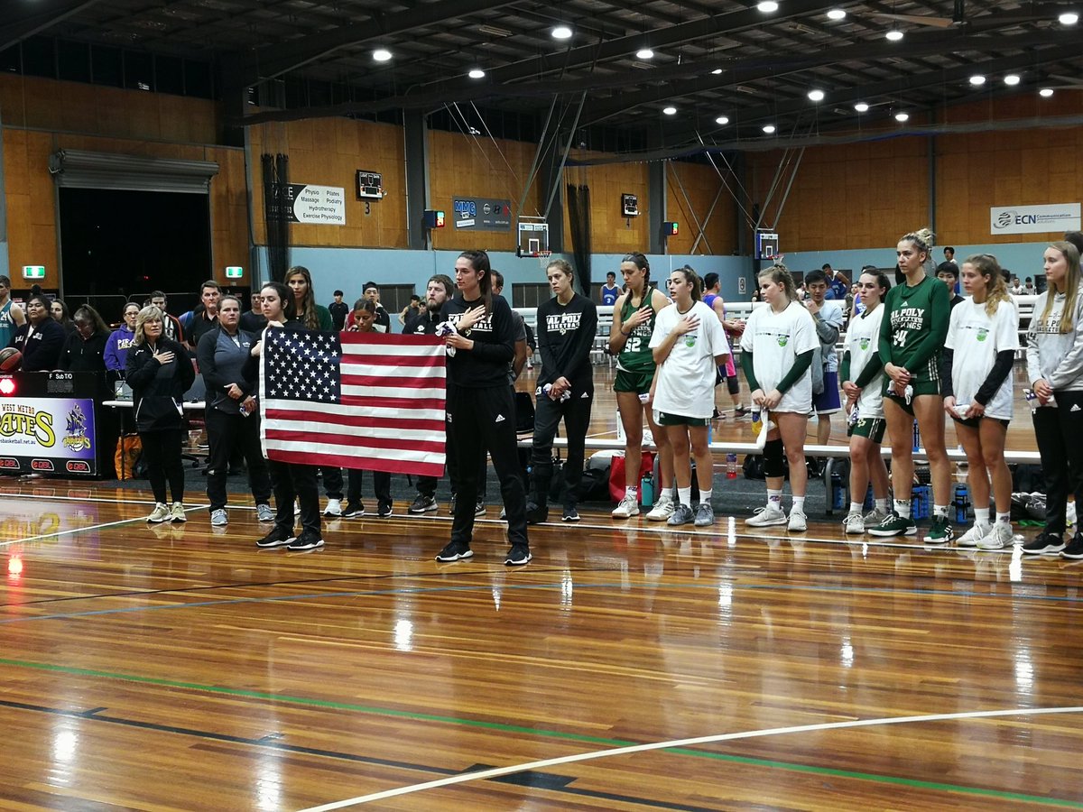 ShowtimeBBtours's tweet photo. Anthems ✔️
@CalPolyWBB about to tip v #SWMetroPirates
#CPgoesAussie
#LetsGoPoly https://t.co/5CYuHzDUTl