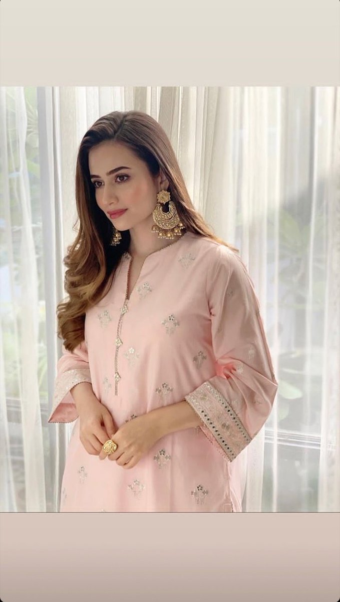 RealSanaJaved's tweet photo. Happy Independence Day 🇵🇰

#HappyIndependencedayPakistan
#IndependenceDay
#PakistanZindabad
#WeArePakistan https://t.co/PRyORSHgCT