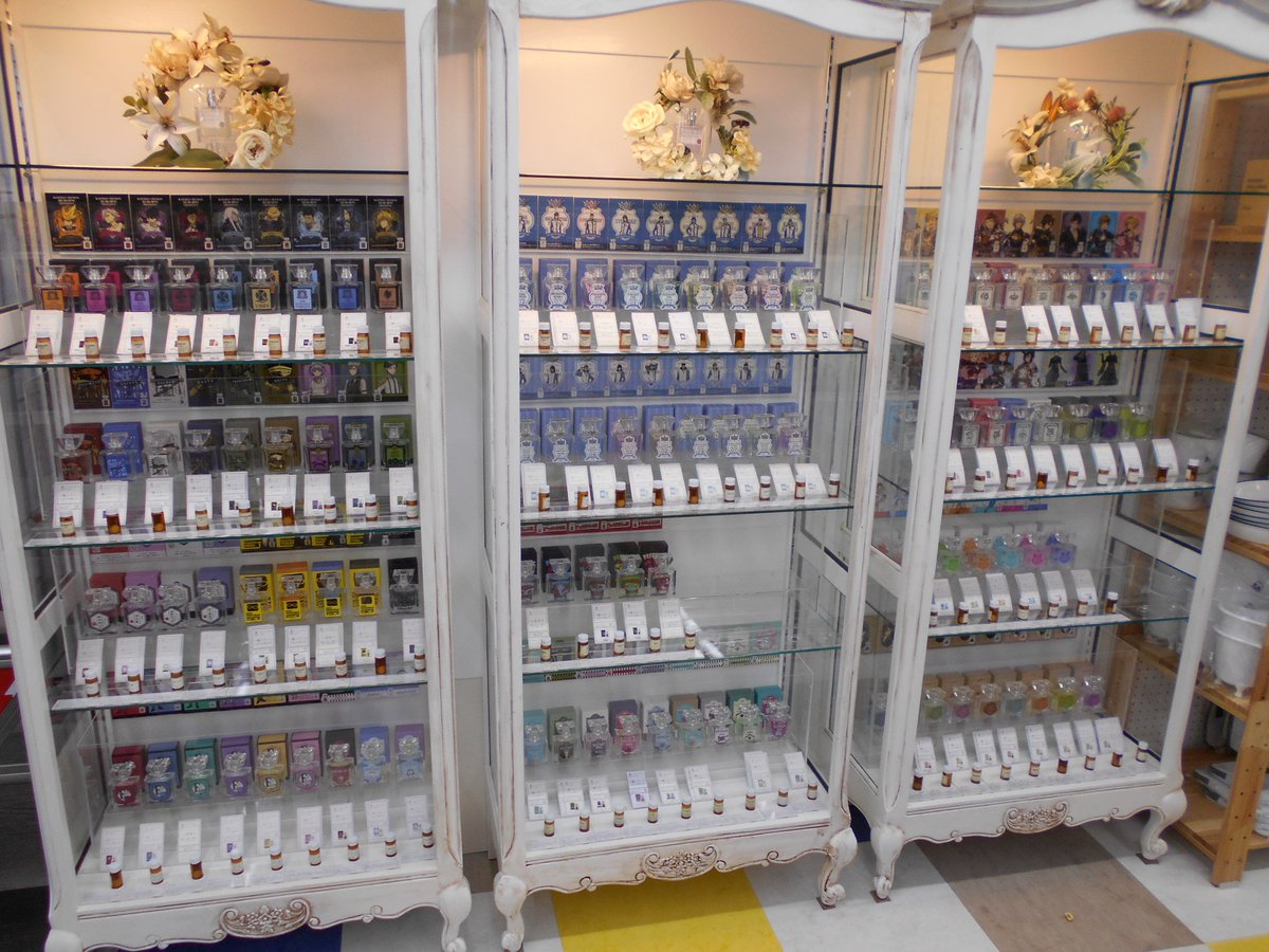 アニメイト横浜ビブレ على تويتر グッズ 横浜ビブレ店 フレグランス商品を展開中 アニメ ゲーム各キャラクターをイメージした香水が多数展開 テスターも合わせて展示しておりますのでぜひお手に取ってご確認くださいハマ アニ横キャラ