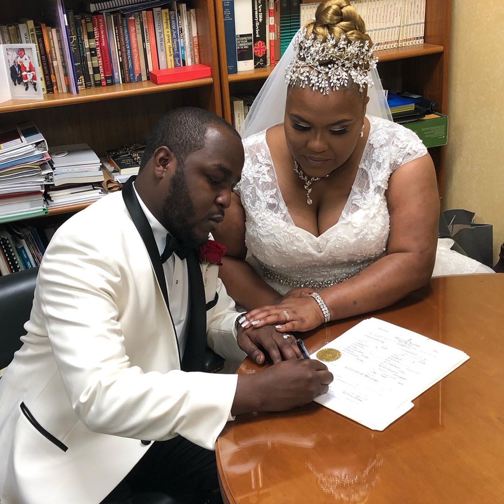 AddictedToTINK's tweet image. Both of our names got ROSS at the end. 😝 #ReadySetRoss 🥰💍❤️