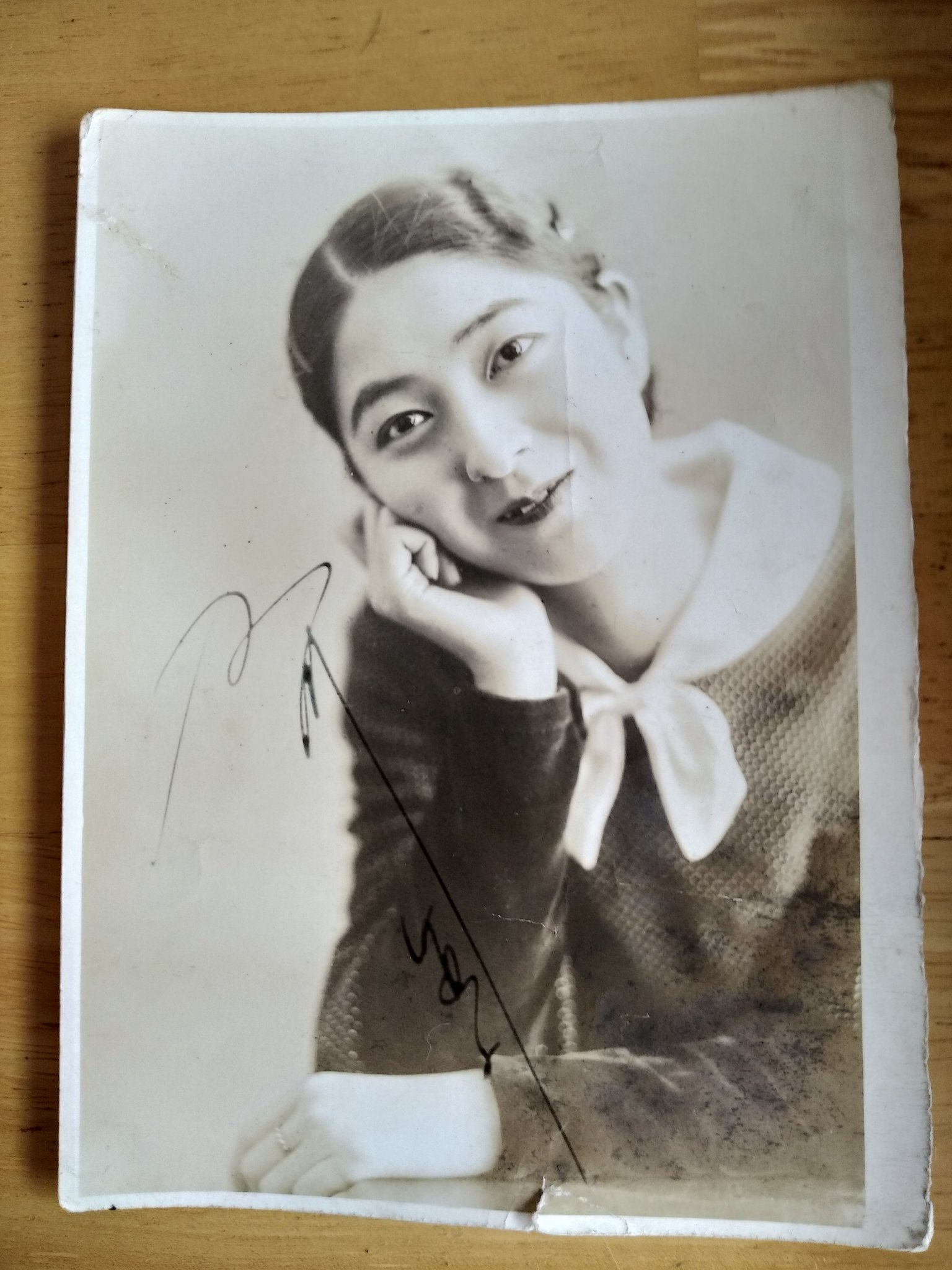 サイン入り 及川道子 ブロマイド 絵葉書 戦前 昭和 女優 Yahoo!オークション - 及川道子 絵葉書 ブロマイド 戦前 女優
