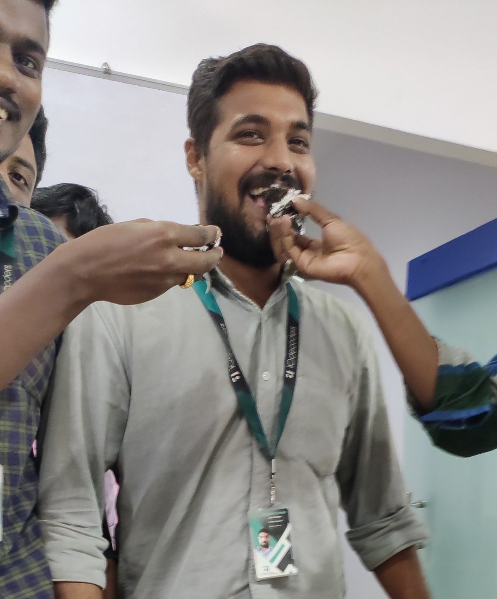 10DECODERS's tweet photo. Congrats @Raubins for completing one year with @10DECODERS 
#Happyemployee #workanniversary https://t.co/tD1RqMOHh1