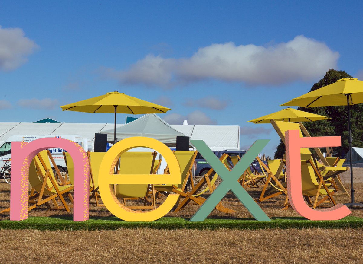 Carfestevent's tweet photo. New for #CarFestSouth - Take a pit stop and say HELLO SUMMER at The @nextofficial Lounge!
As well as a place to unwind, the kids will love the balloon artists and face painting – plus you can check out Next’s all-bright-everything festival collection 🕺 #CarFestCountdown https://t.co/4S6h9TeUXN