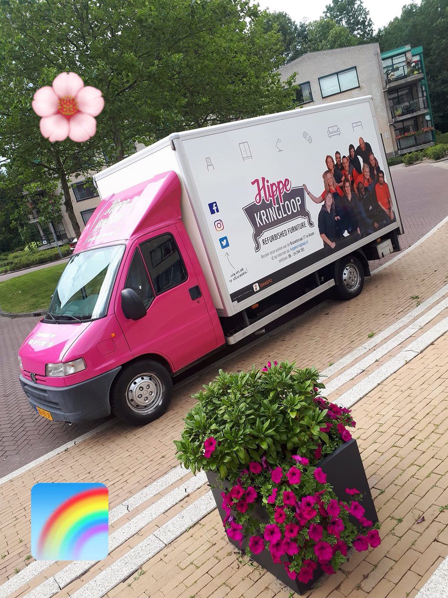 HippeKringloop's tweet photo. Gisteren 🤸♀️ giga 🤸♀️ gezellige drukke dag gehad!
Vandaag is het weer zo'n dag om lekker te strunen en /of te lunchen. Hippe Kringloop in Drenthe!
Weer of geen weer.... open van 10 tot 17 uur 🌸 #hippekringloop #shoppeninassen #kringloop https://t.co/nbFXBvulaY