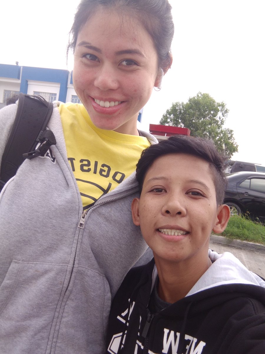 shiela4111's tweet photo. Thank you po @Leimau_ @majoybaron @Abymarano @shadowki13 💛 #F2LogisticsCargoMovers #PSLAFC2019 https://t.co/oIFiE2Pej6