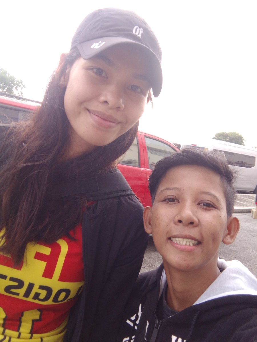 shiela4111's tweet photo. Thank you po @Leimau_ @majoybaron @Abymarano @shadowki13 💛 #F2LogisticsCargoMovers #PSLAFC2019 https://t.co/oIFiE2Pej6