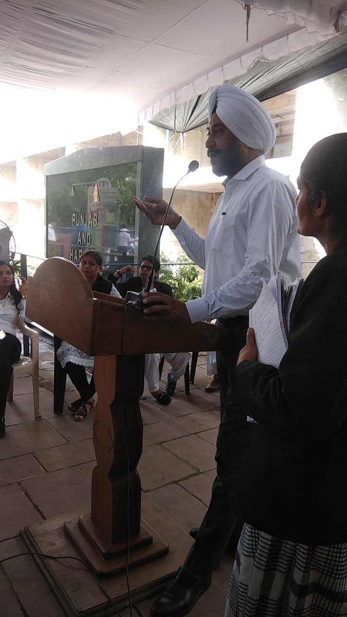 HCBA_CHD's tweet photo. We are indebted to Sh. Gurtej Singh Grewal 
Vice chairman of Bar council of Punjab &amp; Haryana for support. 
#notribunalisation
#fightforjustice https://t.co/EtgeL6uFki