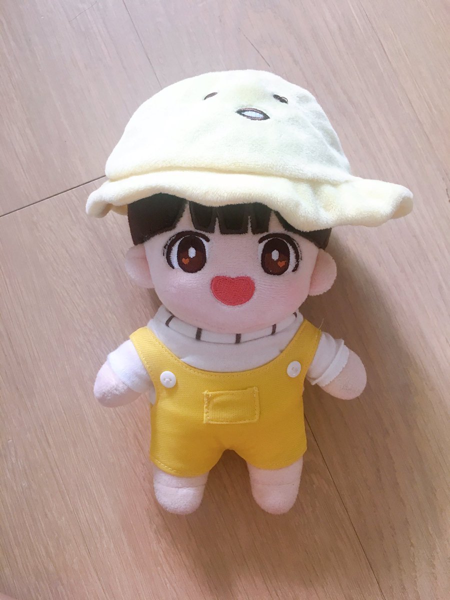 Bomspring0819's tweet photo. 오늘 우리집 온 얼짱 애기 희스 아니 사랑받은거 티나냐고... 얼굴 너무 얼짱이라 할말이 없어졌다고 한다.. https://t.co/9AW2QLGVZy