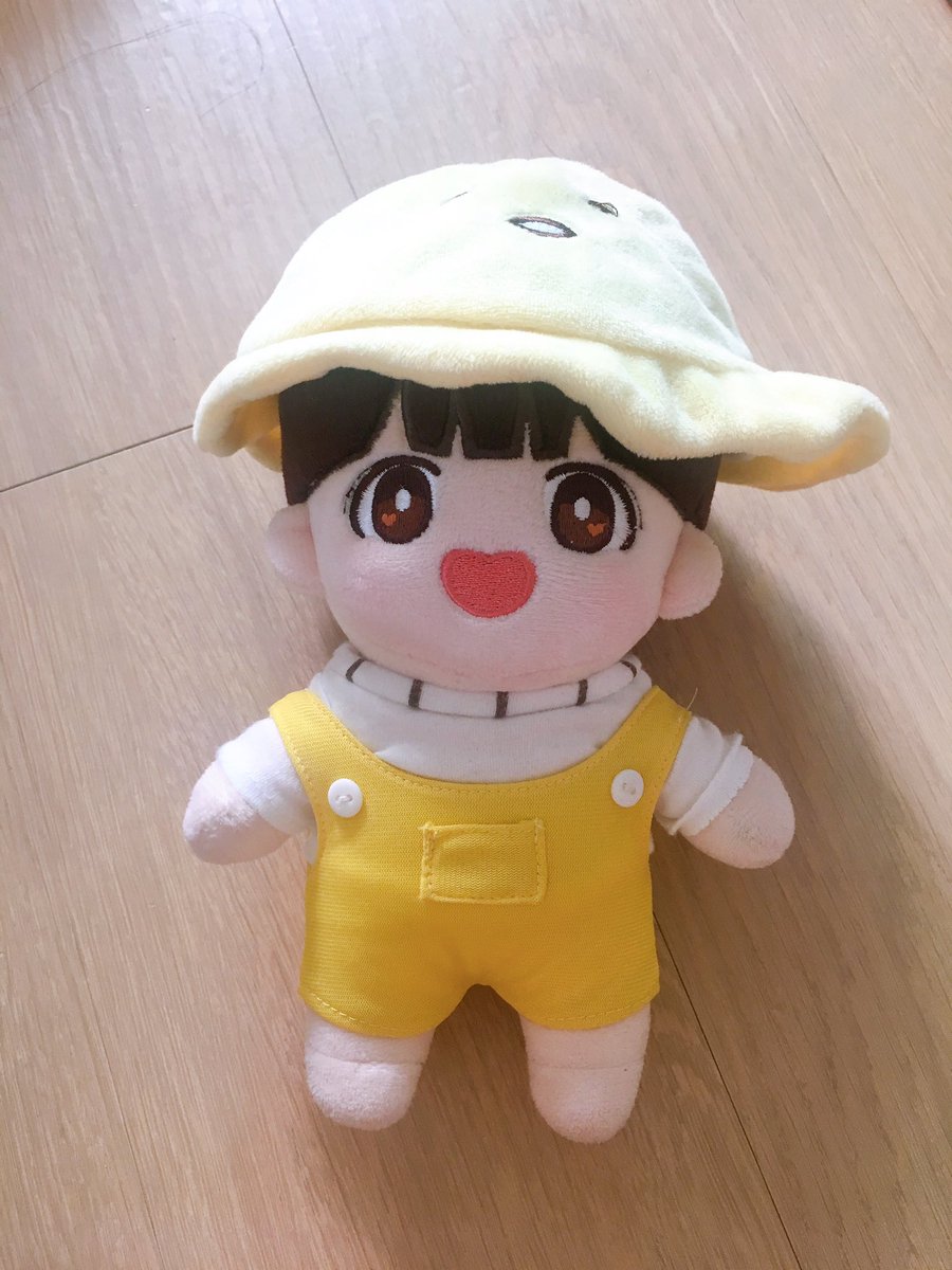 Bomspring0819's tweet photo. 오늘 우리집 온 얼짱 애기 희스 아니 사랑받은거 티나냐고... 얼굴 너무 얼짱이라 할말이 없어졌다고 한다.. https://t.co/9AW2QLGVZy