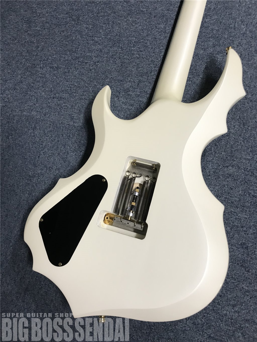 格安新品 Edwards エレキギター E-FR-140GT Pearl White Gold 楽器