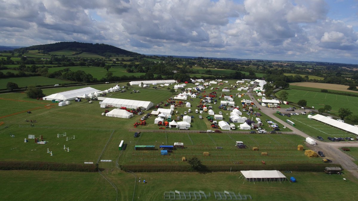 octopusautorec1's tweet image. Octopus Personnel will be at the Gillingham and Shaftesbury Show all day today - and Mike from Octopus Auto will be there this afternoon on Stand Y9.  Pop over and come and say hello!  

Come and grab a goodie bag!

#OctoAutoRecruit #GoOctopus #GandS19 #Schoolinabag