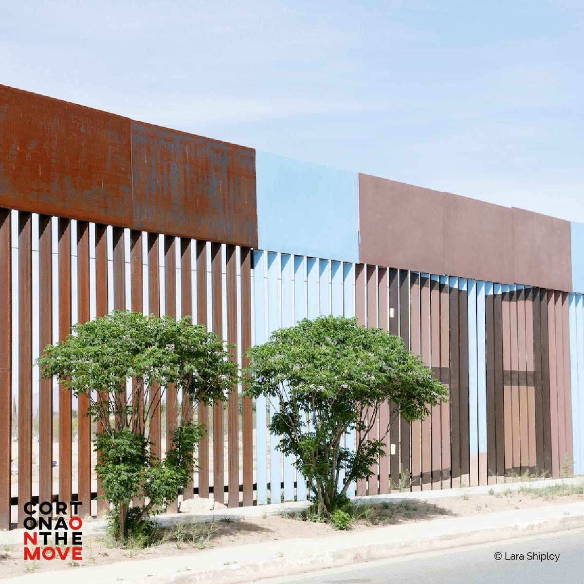 CortonaOTM's tweet photo. #COTM2019-The world changes and people move, leaving their country in search of better conditions. @AdaTrillo with "La Caravana"; ''Passersby'' by Lara Shipley; Diana Markosian with "Santa Barbara" project. Until september 29th. https://t.co/DwDEzgmwhF https://t.co/POkdGif9zo