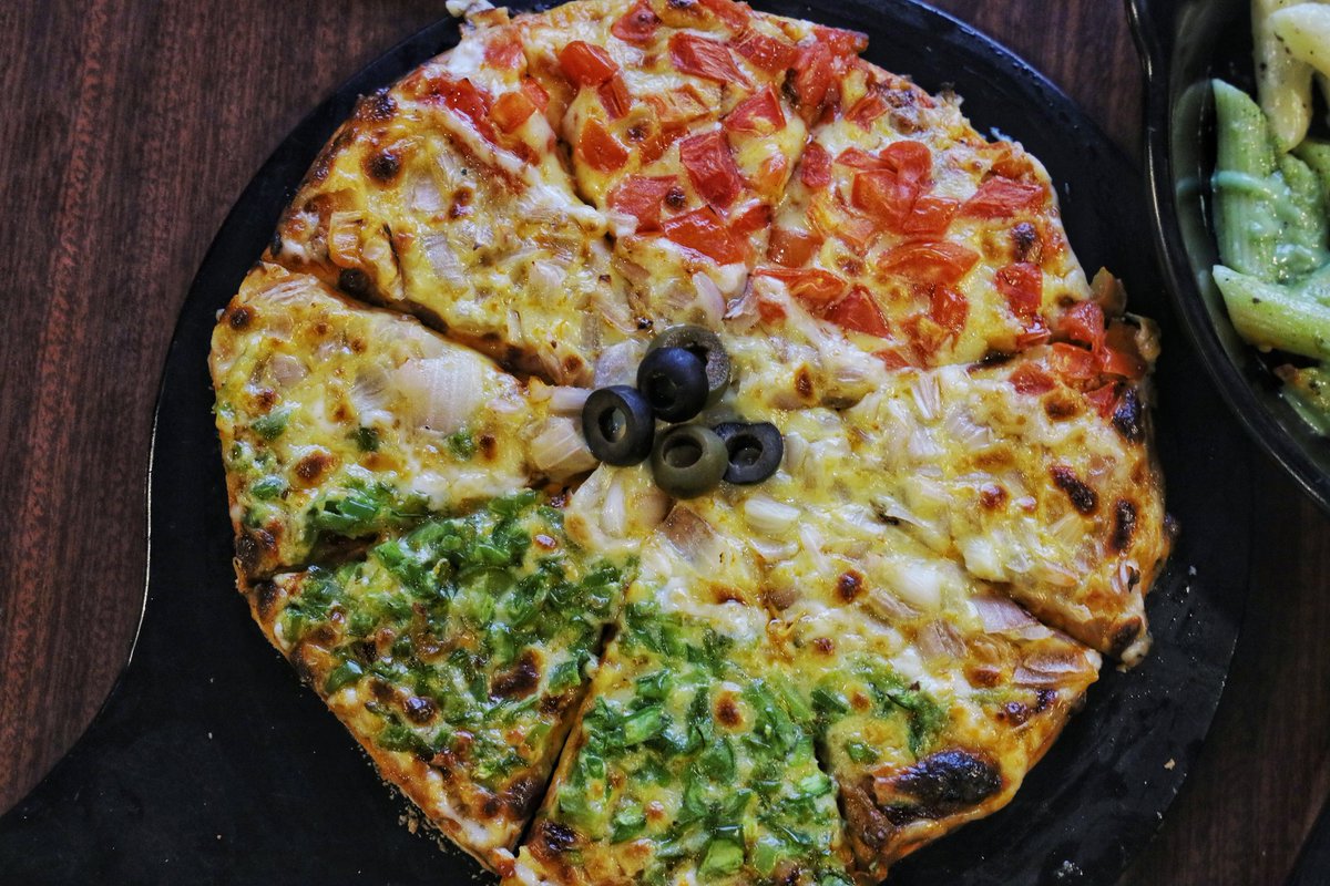 ExploreWithRoy's tweet photo. Independence Day fever is ON everywhere. This was at #Imly, where they've prepared special #IndependenceDay menu for everyone to enjoy! ๐ฌ๐ #HappyIndependenceDay, everyone. ๐ฎ๐ณ
.
.
#IndependenceDayIndia #IndependenceDay2019 #FoodMenu @incredibleindia @SoDelhi https://t.co/2lhE174NaM