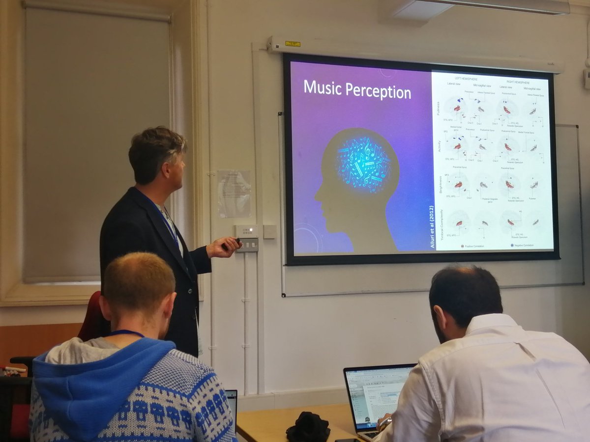 RealityNomad's tweet photo. From weaponization of memes to audio perception for wellbeing: second day at "Digital Innovation for Mental Health" π
#DIMH2019 https://t.co/aqVoJsoCOS