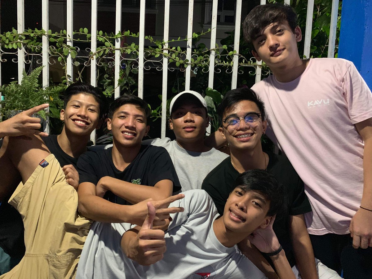 ImEdisonGetgano's tweet photo. TmNyakmol https://t.co/sVBB0LdZuT