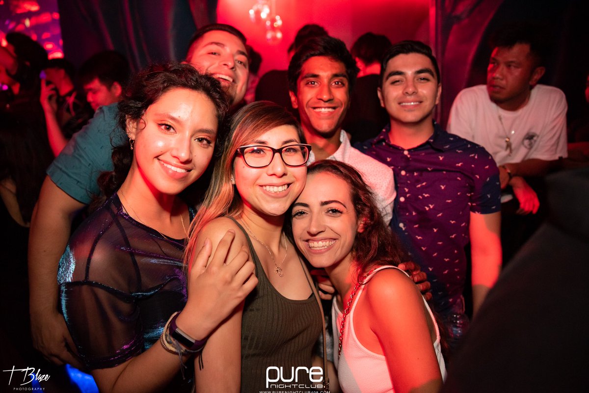 My squad’s so cute and it’s always a good time when we were together 💙 @purelounge408 @CHEFSAYMYNAME