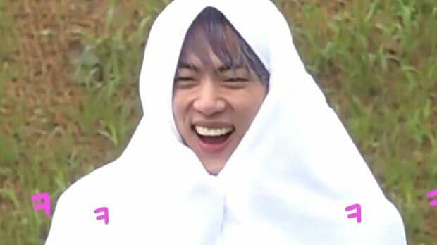 KShopaholicPH's tweet photo. Your happiness is our happiness as well @BTS_twt  💜 

#btshappiness #bangtansonyeondan #welovebts #BTSrestWell #BTSRUN 

🐯 https://t.co/ncT4vfpYI5