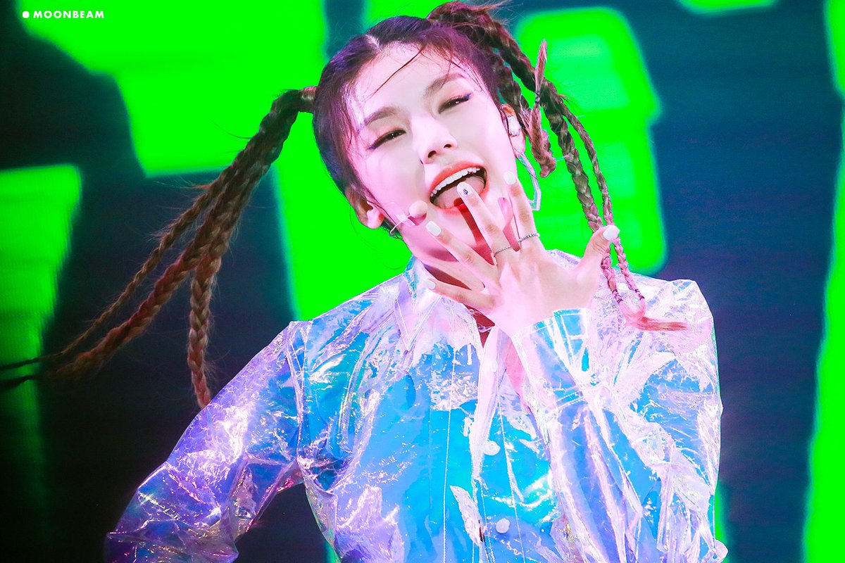 moonbeam526's tweet photo. 190811 #YEJI #ITZY #예지 #있지 https://t.co/03wvIYune3