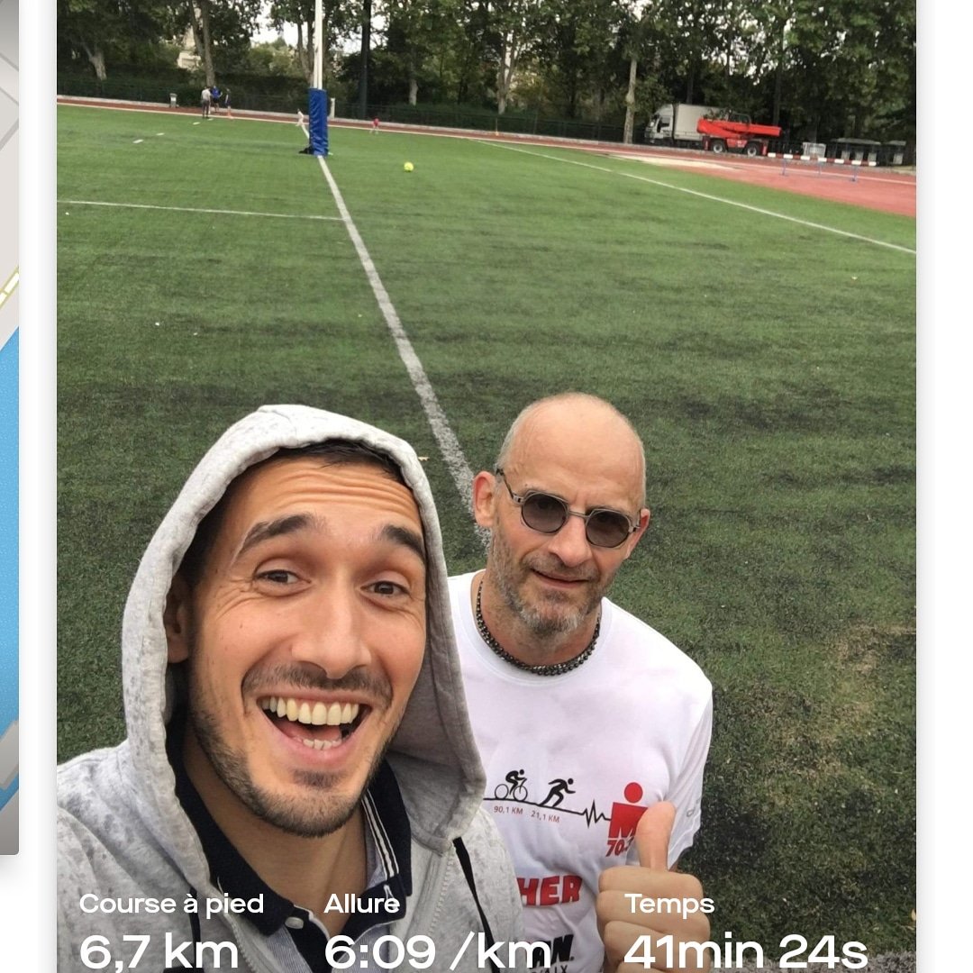 conquestsporteu's tweet photo. Session technique avec le Coach #Lemongrasstriathlonteam #lesamisdemikhy #Compressport #Ceepo #Zefal #GUEnergy #2XU #gutai  #Garmin #Rotor #Comoprint #361europe #Sciconbags #Newrace
#ironmanlife #triathlon #IRONMANtri #cycling #swim #bike #run #fit #fitness #athlete #marathon https://t.co/cvfGoGmxGH
