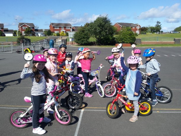 SeftonTravel's tweet photo. Our Ditch Your Stabilisers sessions are back with the next sessions being held on the 27th Aug in Litherland & 29th Aug in Ainsdale. Booking is essential so call us now on 0345 1400845 https://t.co/MwSpq8HMKt #activecycling #mysefton #activetravelsefton #ditchyourstabilisers https://t.co/maI8do9Qyj