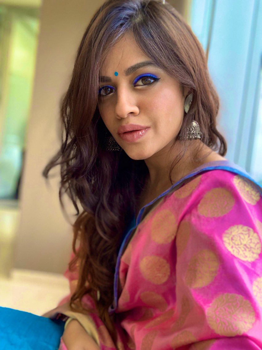 Sanika Ranade on X: Feeling suspiciously good today! #IndependenceDay2019  #IndependenceDay celebrations at work! 💙 t.coOoGiwS9bQl  X