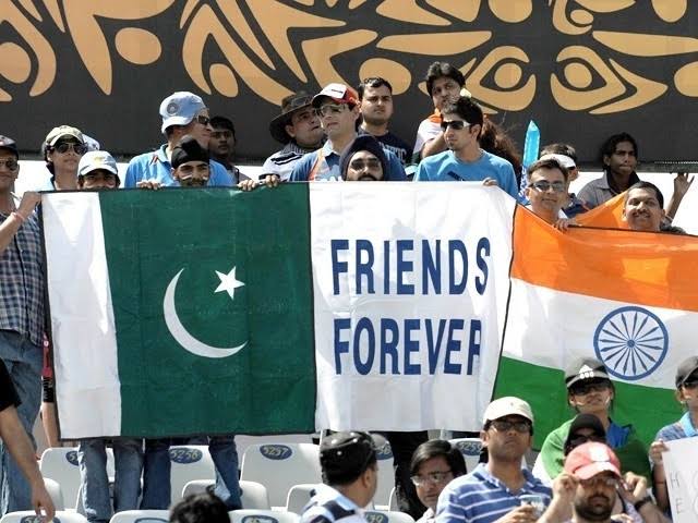 TheSabirHussain's tweet photo. Aaoo chalo milkar ek #dosti_ki_misaal kaym karey,,

Chalo milkar dosti ki ek aiysi Neev raktey hai jese koi na ukhaar sakey.

Dono mulko ki aazadi k iss maokey pr Puri duniya ko hum #_Dosti ki khubsurt misaal de..

#Happy_Independence_day_Pakistan 
#JaiHind https://t.co/3mMPBlyUFt