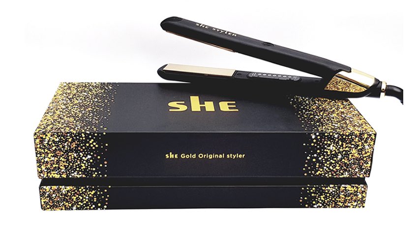 SheHairUK's tweet photo. #WinItWednesday 
We’re giving away a pair of our gorgeous gold stylers. 
To Enter: #FOLLOW Us #RETWEET 
#TAG Your Friends 
WINNER will be drawn Monday 19th August UK Entrants Only #win #Competition #Giveaway https://t.co/8EIPagrYeZ
