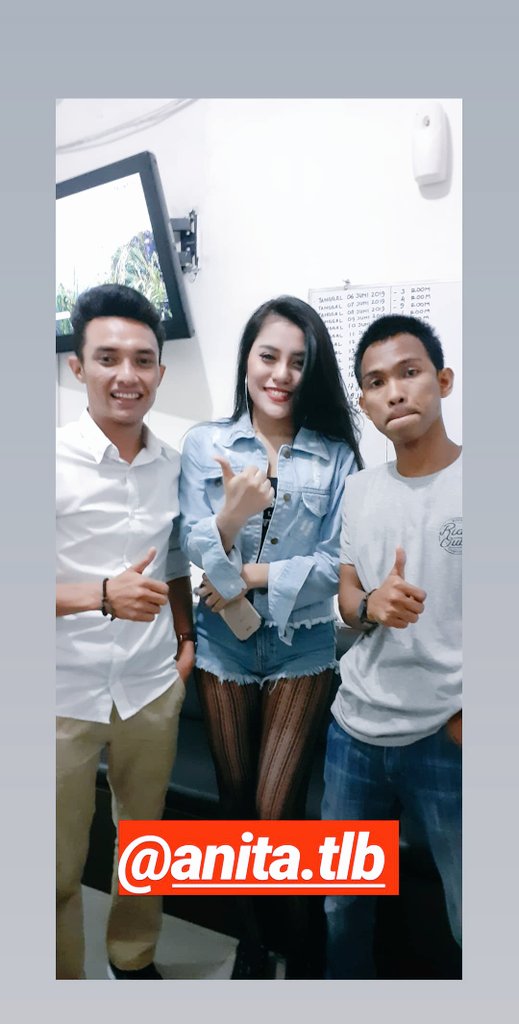 rezatuyull's tweet photo. Party 💃💃💃 https://t.co/f18kX0axst