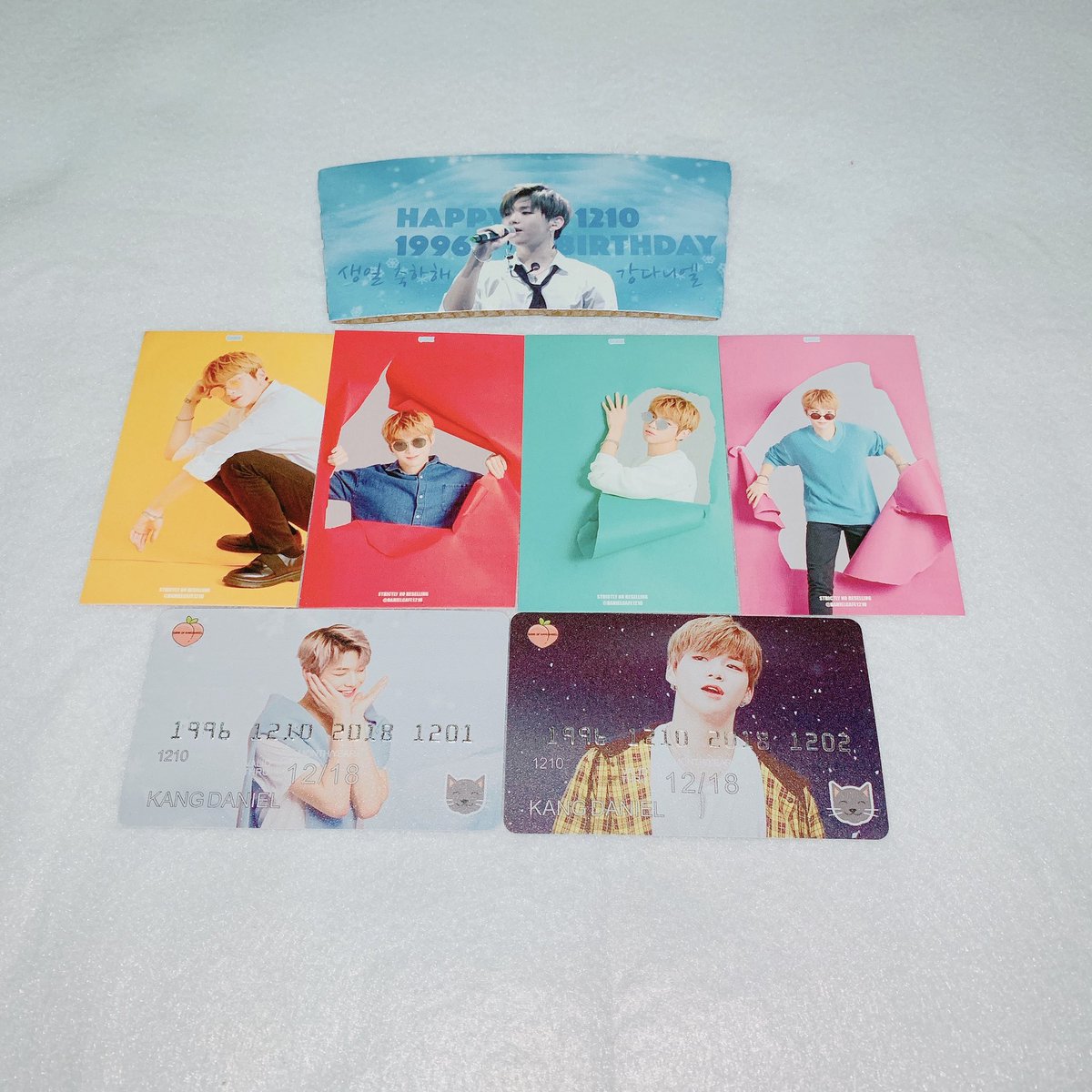_92line's tweet photo. [#KangDanielinSG] GIVING OUT

- 1 Cupsleeve + 2 Random PC + 1 PVC

Location: Stadium
Time: Between 3pm - 5pm

No requirements needed, but do check back this account for the exact time and location on Friday. 

Whilst stocks last!

#KangDanielColorOnMeinSG #KANGDANIEL https://t.co/k0ReKL7KPk