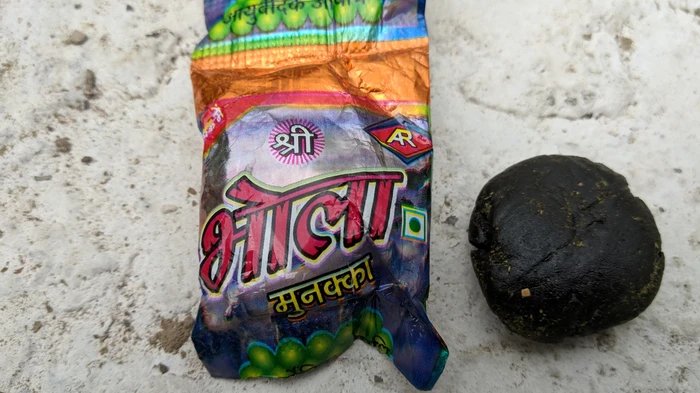 Part of a series on Cannabis : This thread is about users, sellers, and manufacturers of India's cheapest high: Bhang, An edible preparation of cannabis. If you are a cannabis enthusiast it must-read thread for you. If not, still read on.