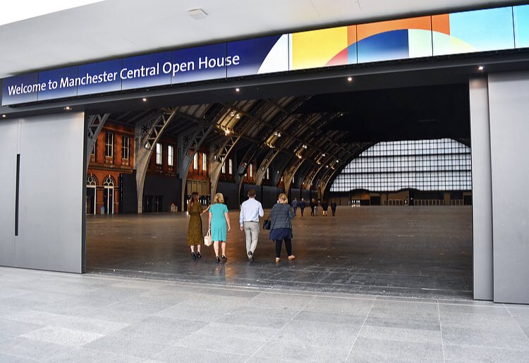 mcr_central's tweet photo. Welcome to our Open House! 👋🏻

🕘 10am - 4pm
#️⃣ #OpenHouseMC

We’d love you to pop in an see us today to take a look around and learn more about Manchester Central - past, present and future! https://t.co/vIvLi8iJN7