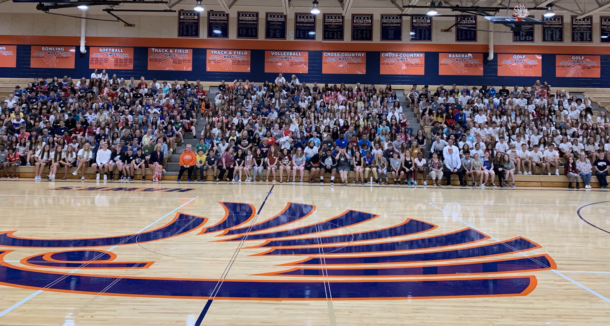 Olathe East High School on Twitter "OlatheFirstDay Class of 2023