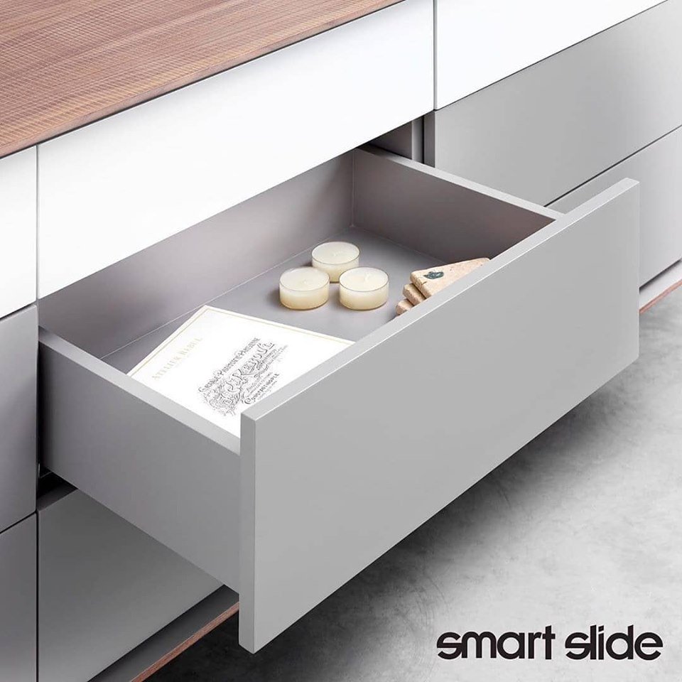 Idher_Herrajes's tweet photo. Los sistemas de cajones SMART SLIDE, que permiten aplicaciones de diseño especiales, cumplen con altos requisitos de diseño con opciones de apertura total y parcial adecuadas para diferentes necesidades de uso, así como una excelente movilidad. #IDHER #SomosSamet #Samet #Calidad https://t.co/8iiWWHqeSU