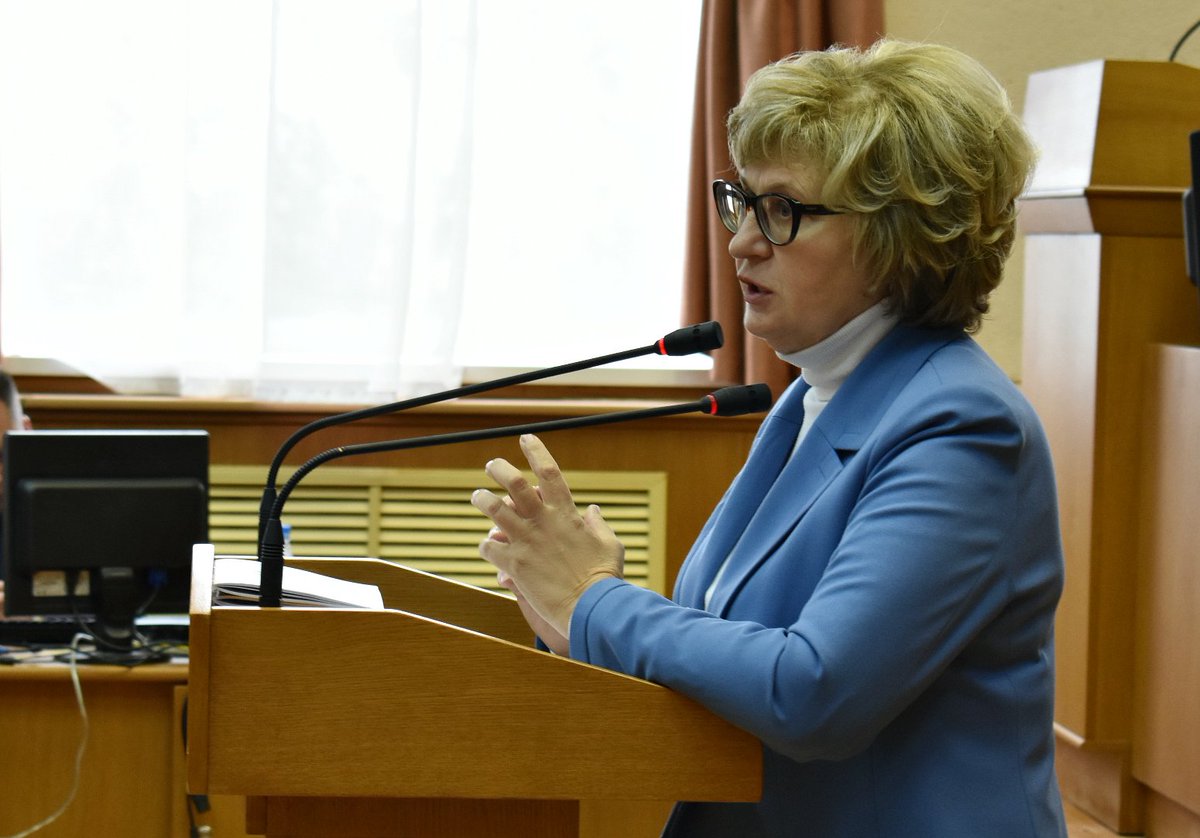 О.Данилова: "Доверие к власти заметно в тех муниципалитетах, где Общественный совет не подвержен давлению, "не боится поднять глаза на главу", а работает в конструктивном ключе" 
op35.ru/press-tsentr/n…