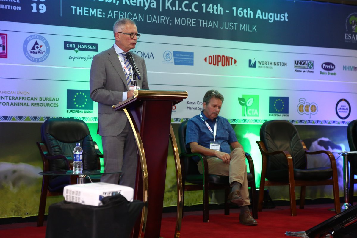 DairyESADA's tweet photo. Geert Westenbrink, Advisor Netherlands-East African Dairy Partnership presenting his key take outs on The why and how of dairy intensification in East Africa. #15thAfDA #DairyAfrica #AfDa2019 #neadap https://t.co/hul1UGjTuJ