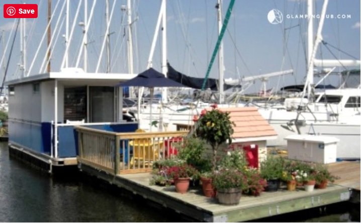 VisitMA's tweet photo. These Floating Cabins In Massachusetts Are The Ultimate Place To Stay Overnight This Summer https://t.co/KFKJ1Jid9W #floatingcabins https://t.co/3XOSJxemg8