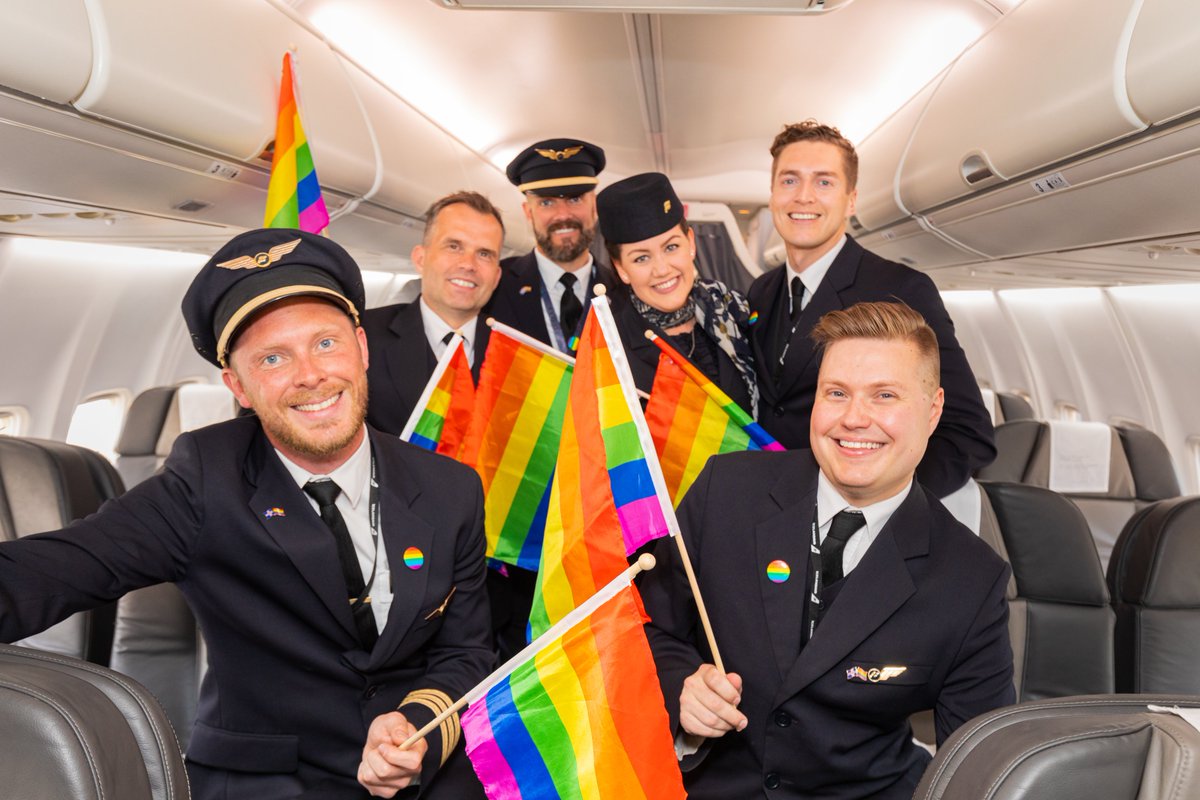 Icelandair tweet picture