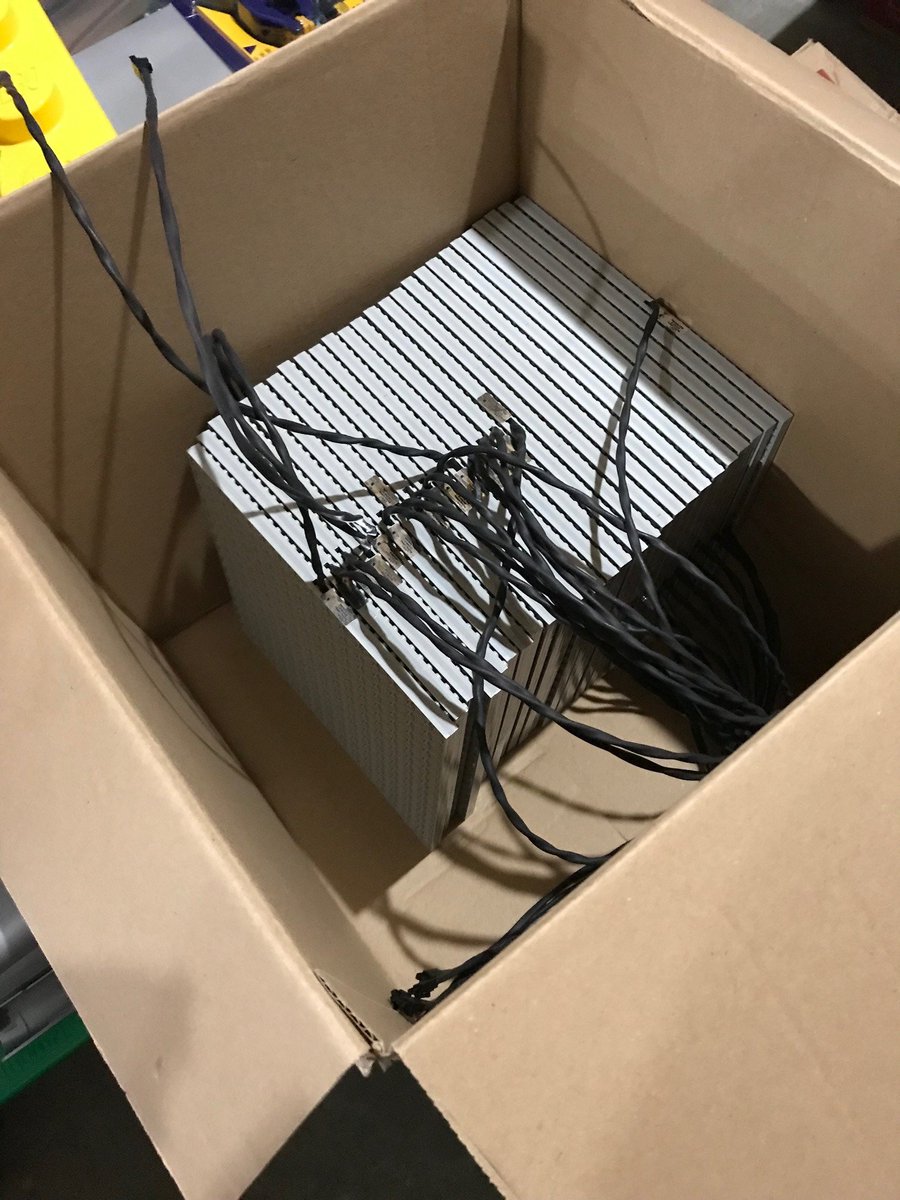 litbrix's tweet image. We recently posted a few photos on our Kickstarter campaign to provide a project update - simply providing a behind the scenes look at the fact we ARE assembling systems and shipping them to backers. Thank you to all who have back i-Brix and thank you very much for your patience!