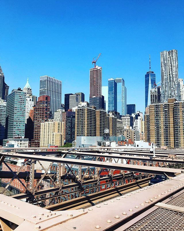 raleighwhatsup's tweet photo. "Sometimes, from beyond the skyscrapers, the cry of a tugboat finds you in your insomnia, and you remember that this desert of iron and cement is an island." ~Albert Camus 
#summerinthecity #cityscapesnyc #tlpicks #brooklynbridge #nyc #manhattan #islando… https://t.co/iStWEgjaEy https://t.co/2gysqIjeDS