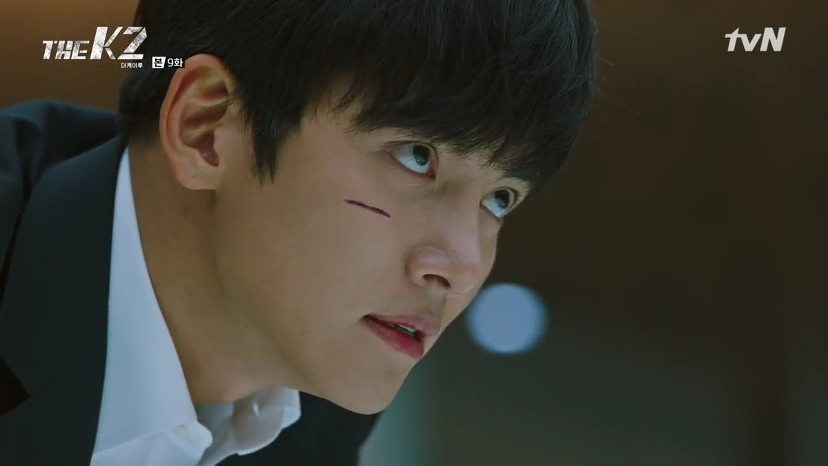 kdramapotato's tweet photo. with that scratch &amp; scars on your face, how can you be so hot? 😭❤ ji changwook should be illegal https://t.co/EJAaJf9MDf