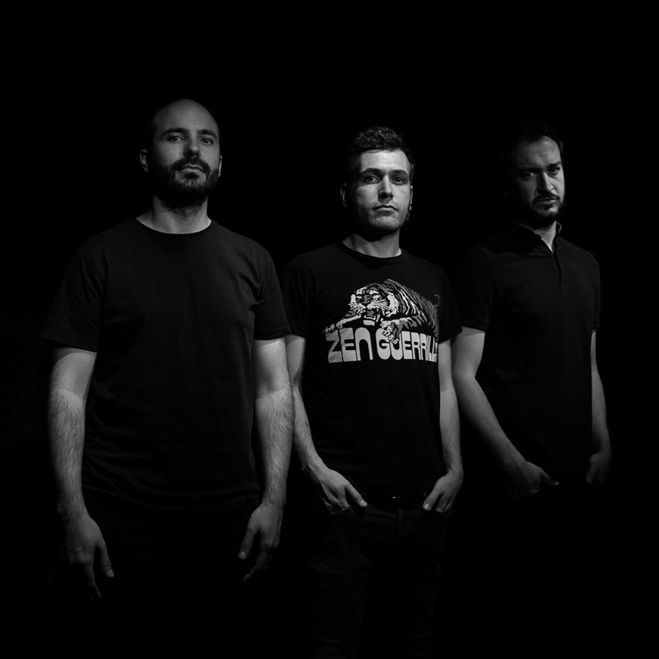 inorantes's tweet photo. Os pontevedreses @theeblindcrows son un pelotazo de blues cargado coa electricidade do garaxe e do punk. O seu directo promete ser unha descarga de altísima voltaxe. https://t.co/iAAfKDV2CQ