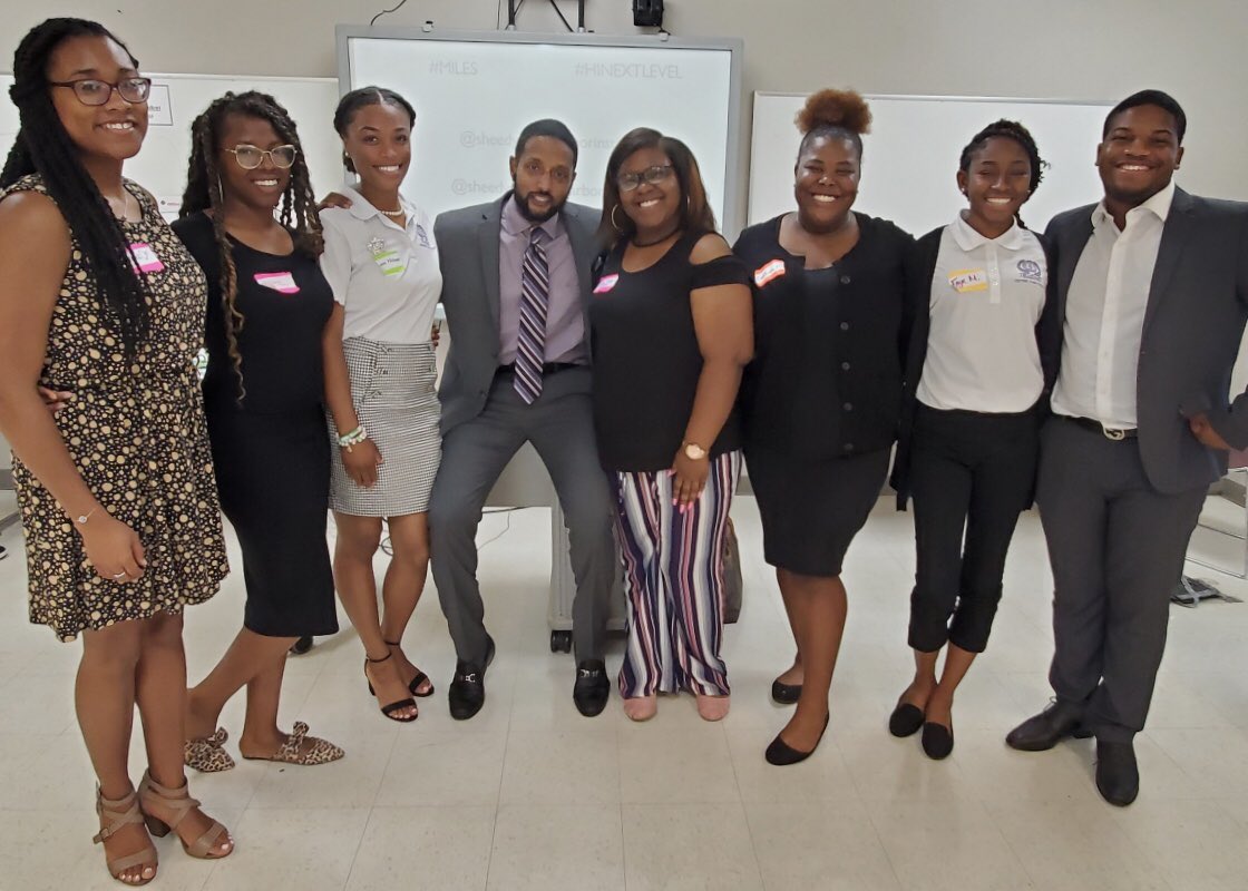 harborinstitute's tweet photo. We have been working with these students every summer since their freshman year. They have grown academically and in leadership (including this year’s Ms. Miles College). They are graduating and living #hinextlevel leadership! We are so proud! #miles #hbcu @MilesCollege @HBCUKNQ https://t.co/42R5sjgC85