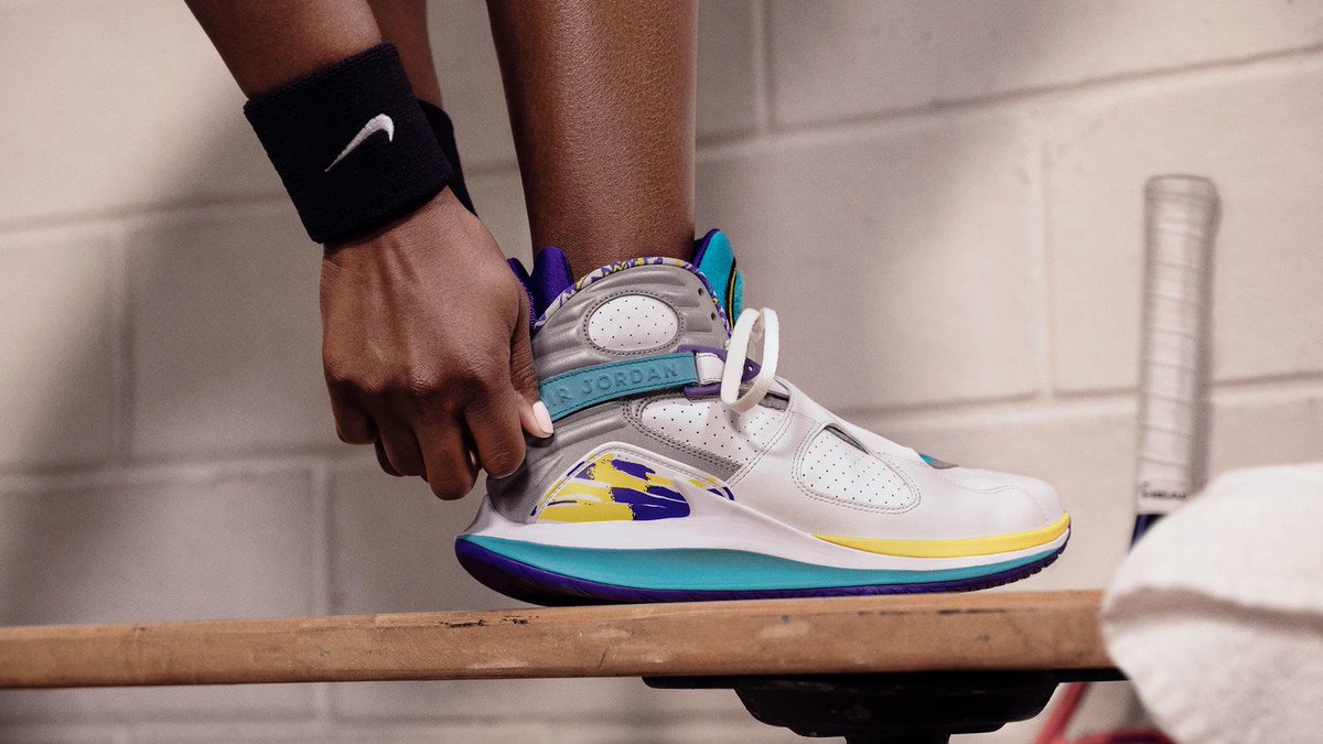 J23app's tweet photo. NikeCourt Air Zoom Zero Aqua (upper from the Air Jordan 8) releases during Sloane Stephens' play at Flushing Meadows

Details -> https://t.co/pCPKKdZGFh https://t.co/1o69BJudLC