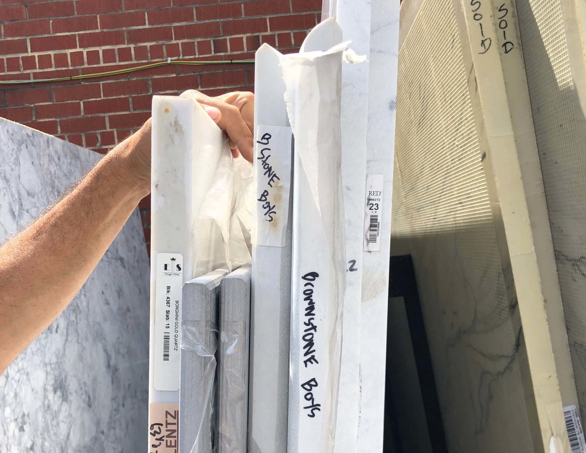 Brownstoner's tweet photo. Brownstone Boys: Moving Up @BrownstoneBoys  https://t.co/pzFknvlEL2 https://t.co/YC6o65LaJd