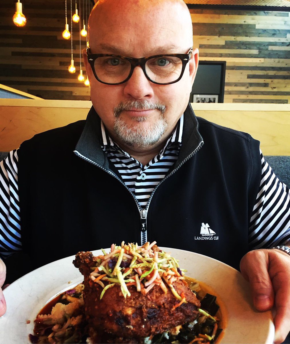 WOODradioSteve's tweet photo. Forty Acres Soul Kitchen! #rwgr SO GOOD! https://t.co/cEu55NIOO3