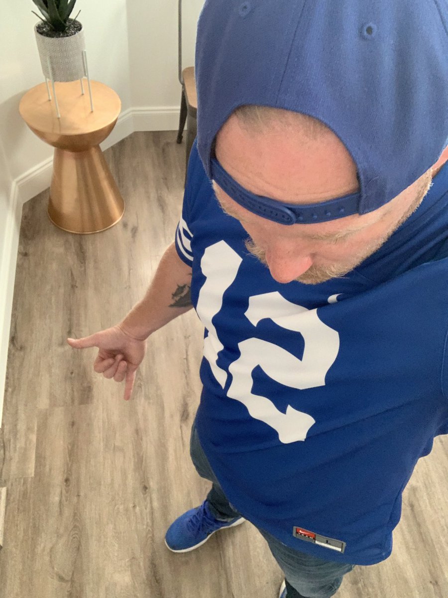 BooznCoug's tweet photo. It’s been a minute, but still going strong! Cougar kickoff tonight, for day 14 of #BlueAugust #15days #BeatUtah #GoCougs https://t.co/WzrNhzMXUp