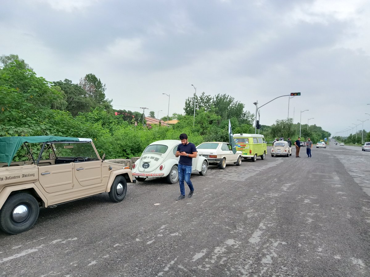 sufwangondal's tweet photo. Well spent independence day evening with my VW club members, a peaceful drive, some chit chat and a nice tea at the end. #vwcop #vw https://t.co/ddAqhsr2dd